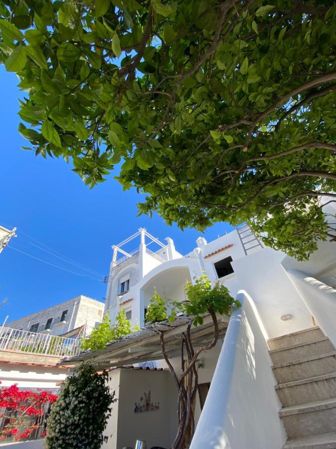 Suites Edivino Design كابري المظهر الخارجي الصورة